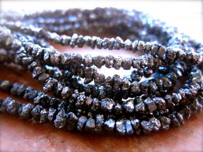 Diamond, Black, Irregular 