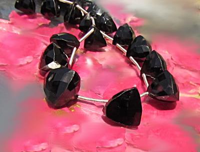 Spinel, Black, Trillion
